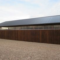 Bilde av Stålbygg med trekledning