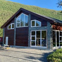 Bilde av Stålbygg med trekledning