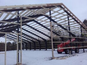 Bilde av Stålbygg under oppføring