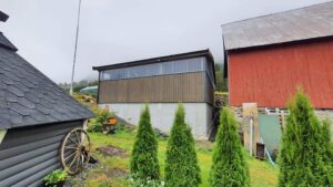 Bilde av Stålbygg med trekledning