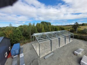 Bilde av Stålbygg under oppføring